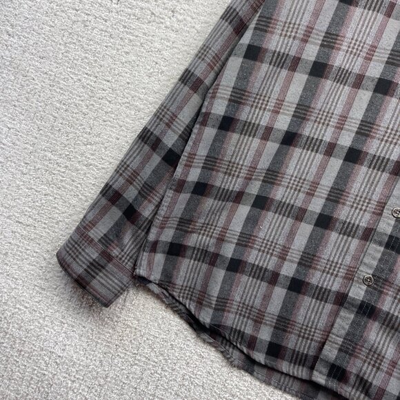 Royal Robbins Grey / Red Flannel Plaid Outdoor Button Up Shirt Size Large Camp - Picture 3 of 14